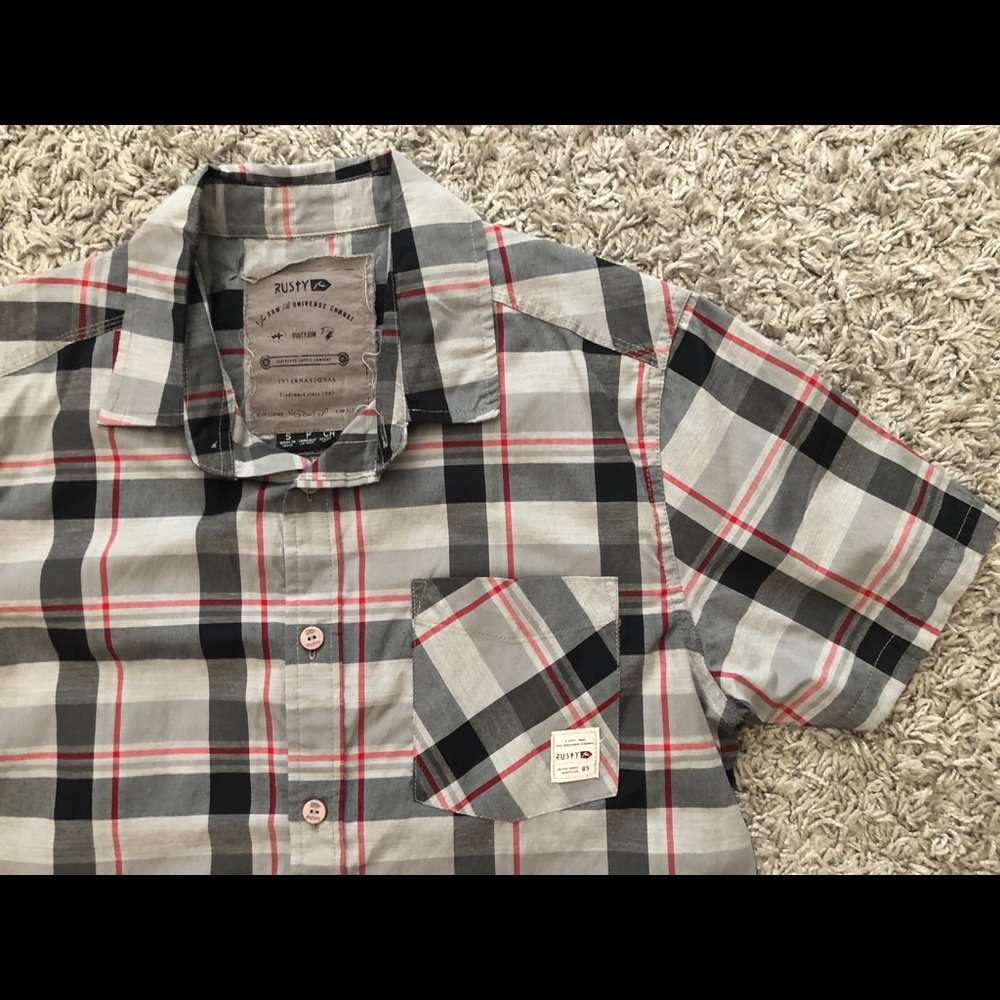 Rusty Plaid Short Sleeve Button Down Shirt - Picture 4 of 6